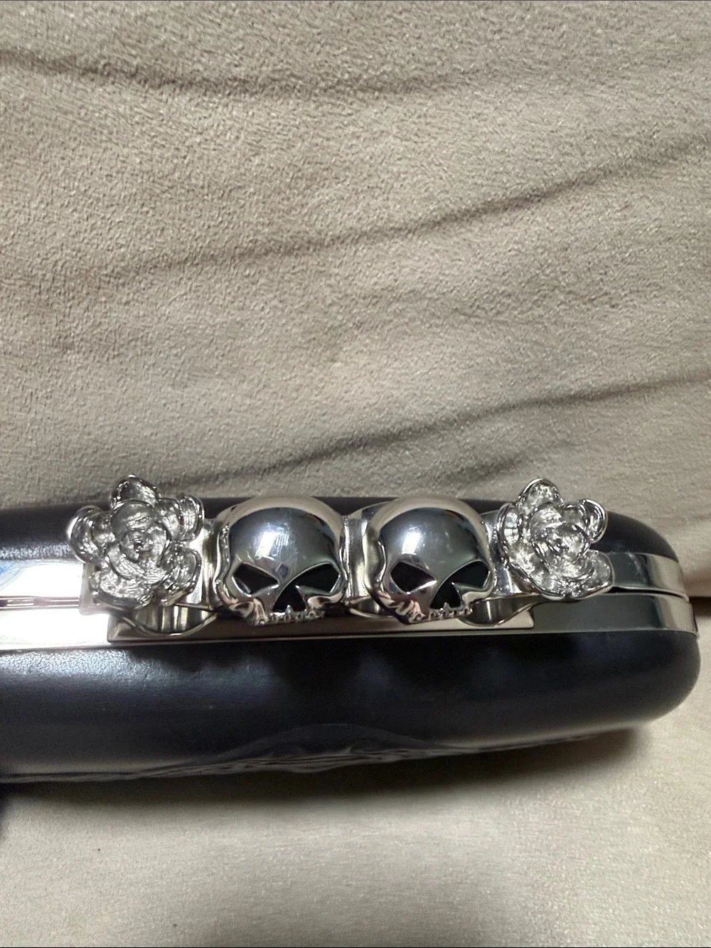 Harley Davidson Black Embossed Skull Knuckle Clutch with Chain